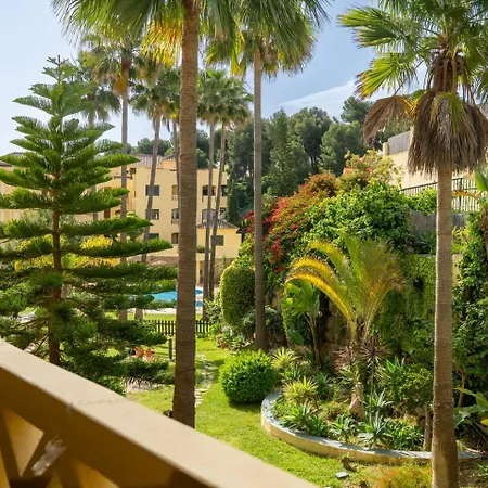 Chic Flat In Miraflores Fuengirola