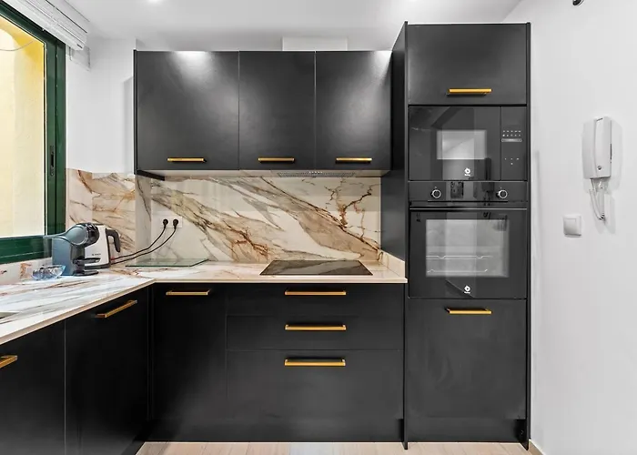 Chic Flat In Miraflores * فوينخيرولا