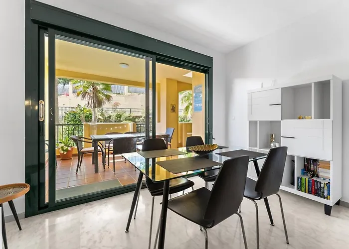 Chic Flat In Miraflores * فوينخيرولا